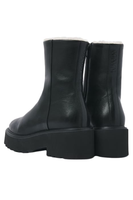 BOBBI MELLOW BLACK 4