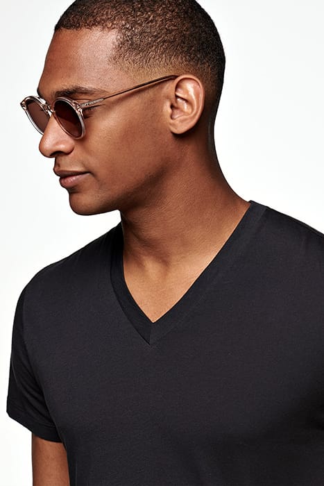 NAVY V-NECK T-SHIRT 3