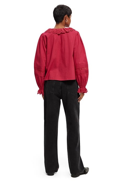 V-NECK SHIRT WITH BRODERIE IN ORGANIC COTTON CHERRY PIE 5