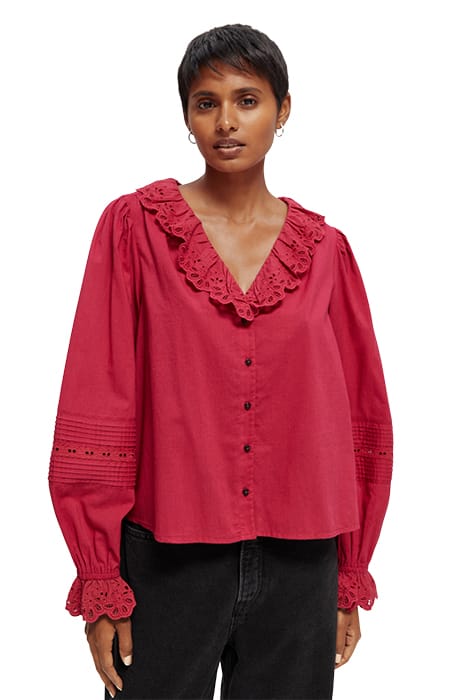 V-NECK SHIRT WITH BRODERIE IN ORGANIC COTTON CHERRY PIE 3