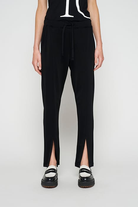 FLOWY JOGGER CREPE 1