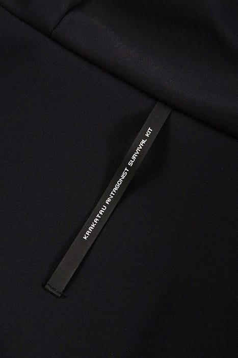NM38 BLACK 4