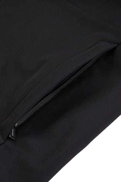 NM38 BLACK 6