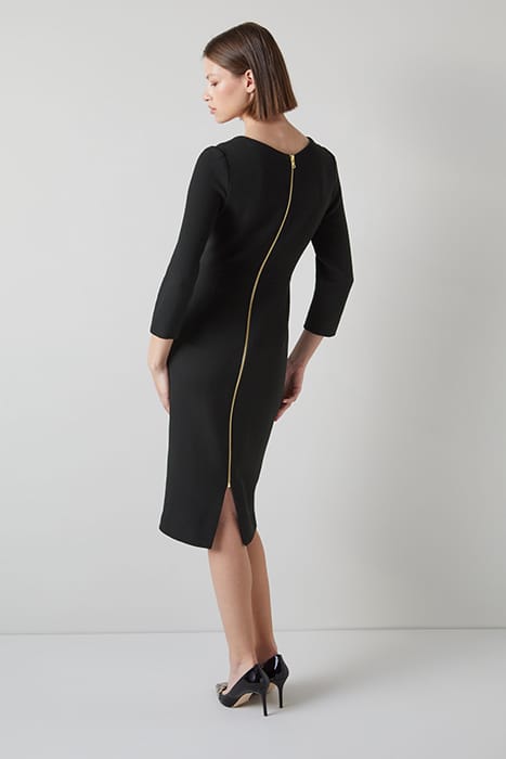 DR ALEXIS - DART DETAIL BLACK 2