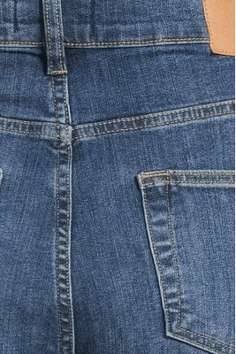 HIGH RISE STRAIGHT JEAN BLACK 5