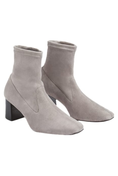 AB AMIRA STRETCH SUEDE WARM GREY 2