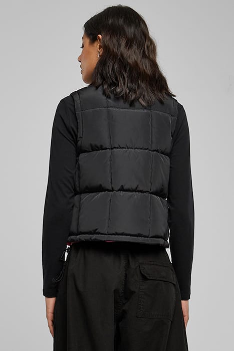 LADIES REVERSIBLE CROPPED PUFFER VEST BLACK/FUCHSIA 2
