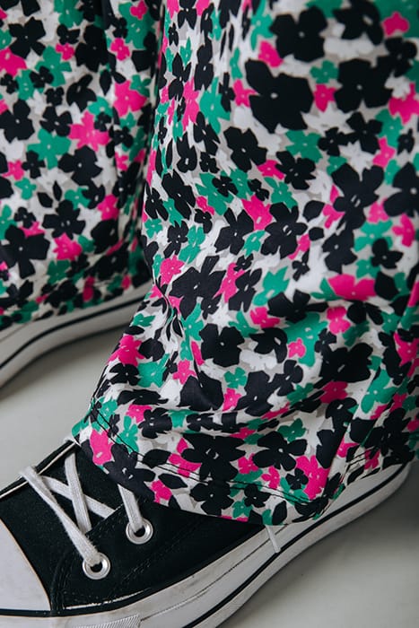 CUTE FLOWER PEACHED EXTRA FLARE PANTS MULTICOLOR 4