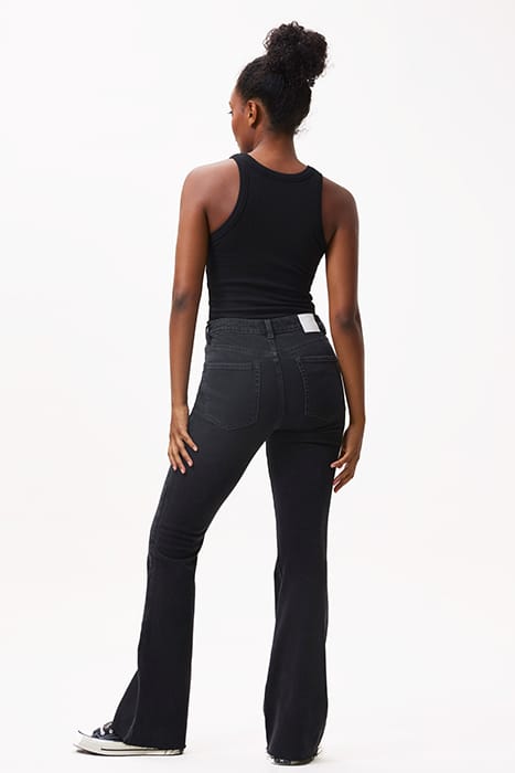 FLARE FIT JEANS WASHED BLACK 3