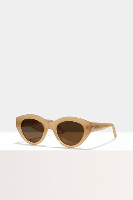 LAURYN CASHEW SUN 2
