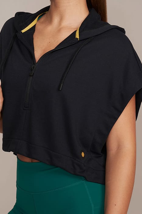 ALBA - WOMEN'S CROPPED SLEEVELESS HOODIE BLACK 4