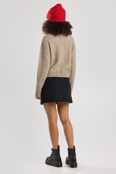ROWAN BLACK 3