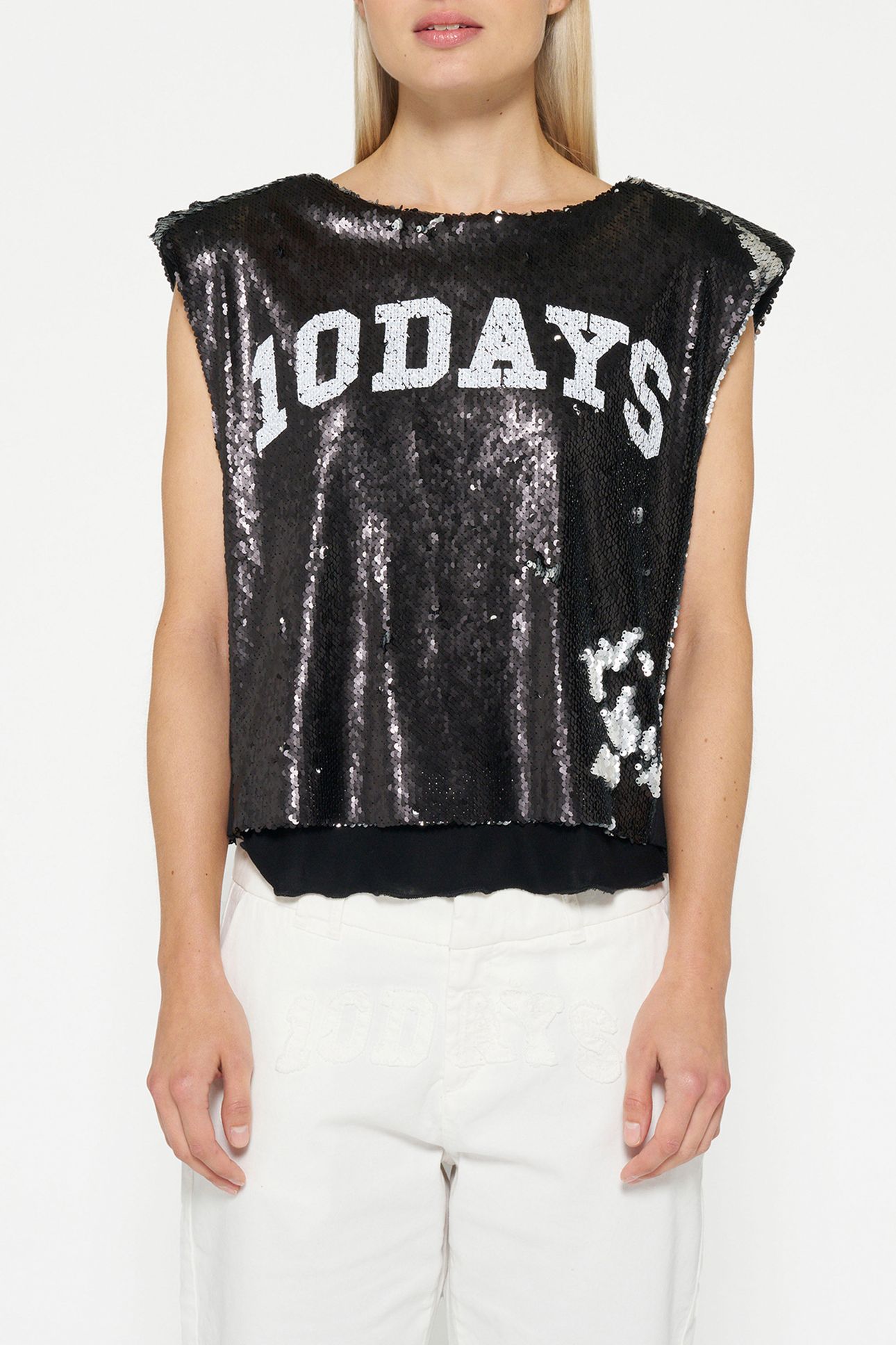 PADDED TOP SEQUINS BLACK 1