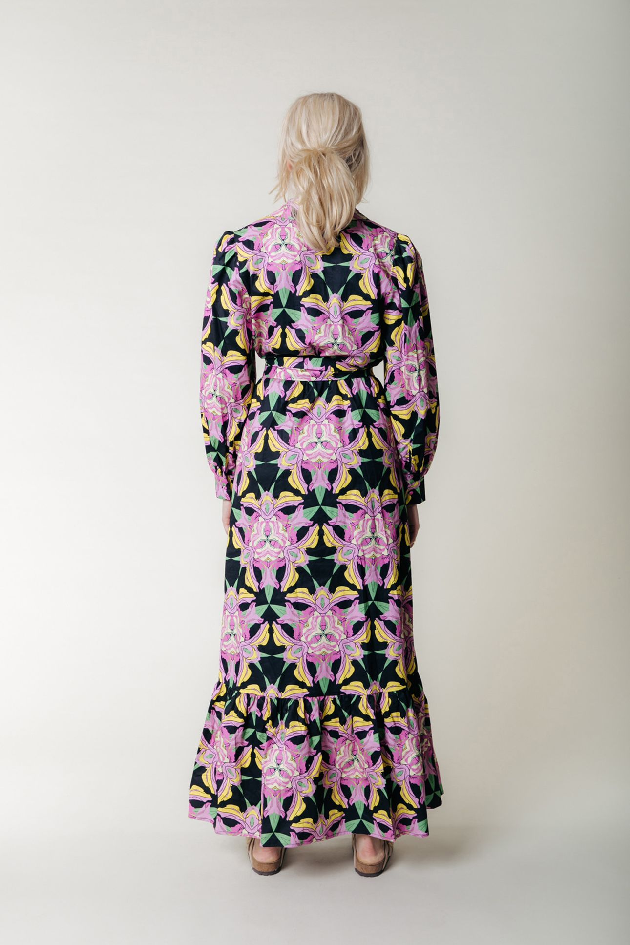 DAVINA GRAPHIC FLOWER MAXI DRESS LS CANDY PINK 2