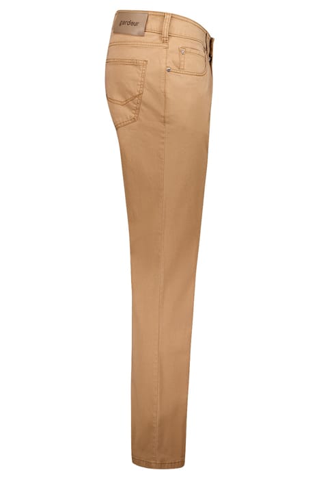 BILL-3-440951 CAMEL 3