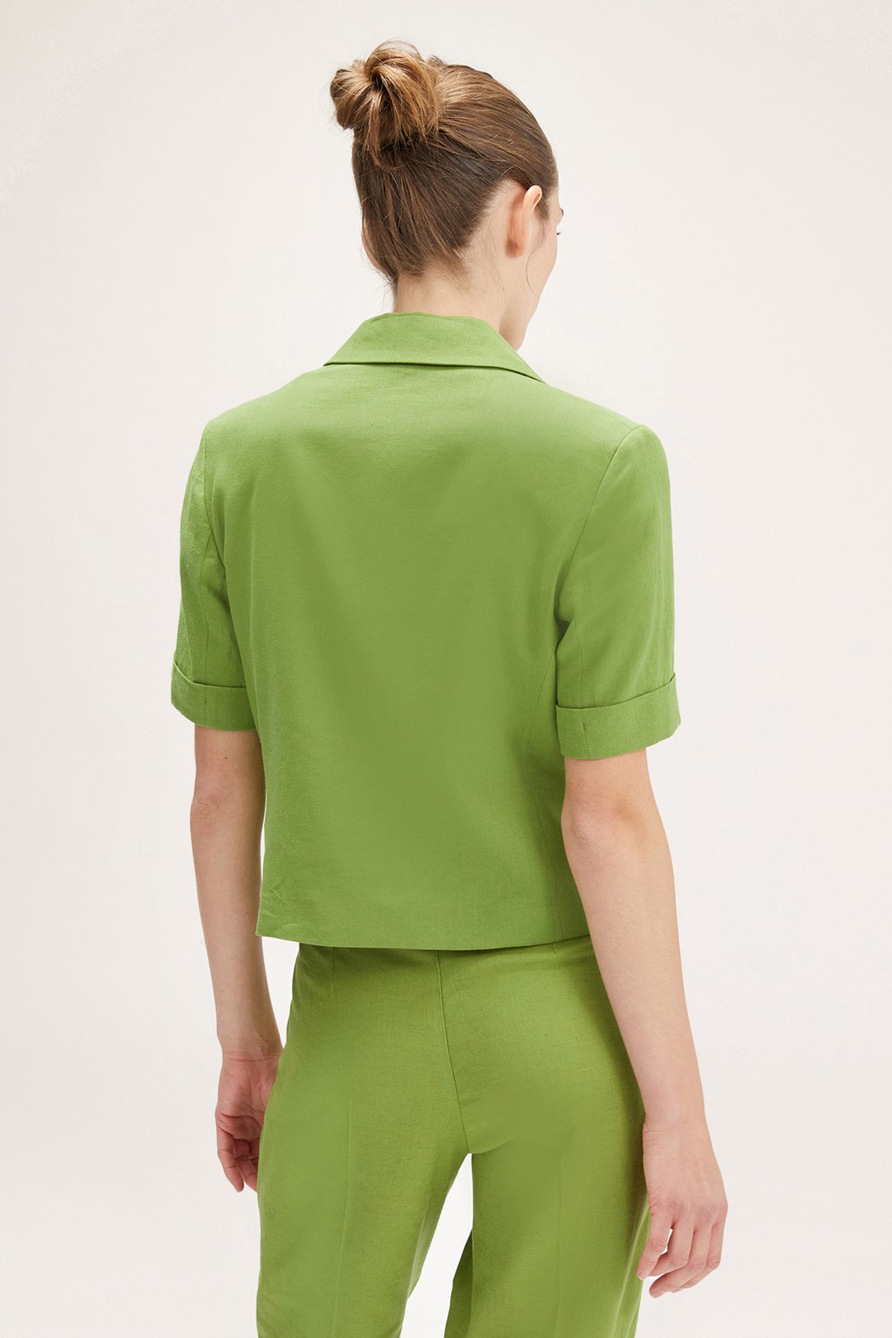 LINEN BLEND SHORT-SLEEVED JACKET GREEN 2