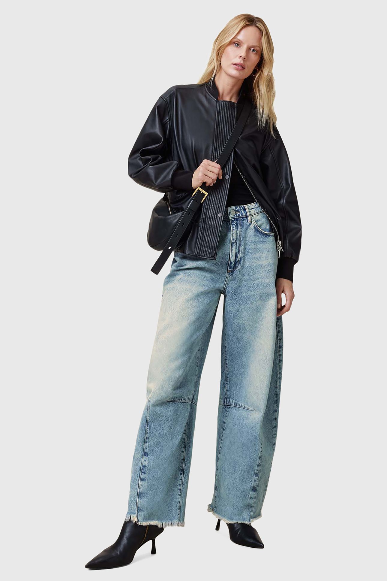 JETT BARREL JEAN LIGHT INDIGO 6
