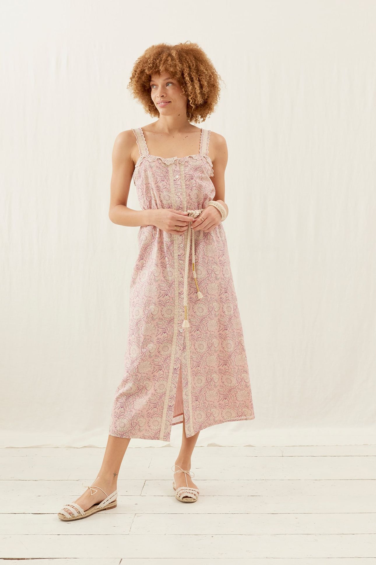 DRESS GUANANINA PINK DAISY GARDEN 1