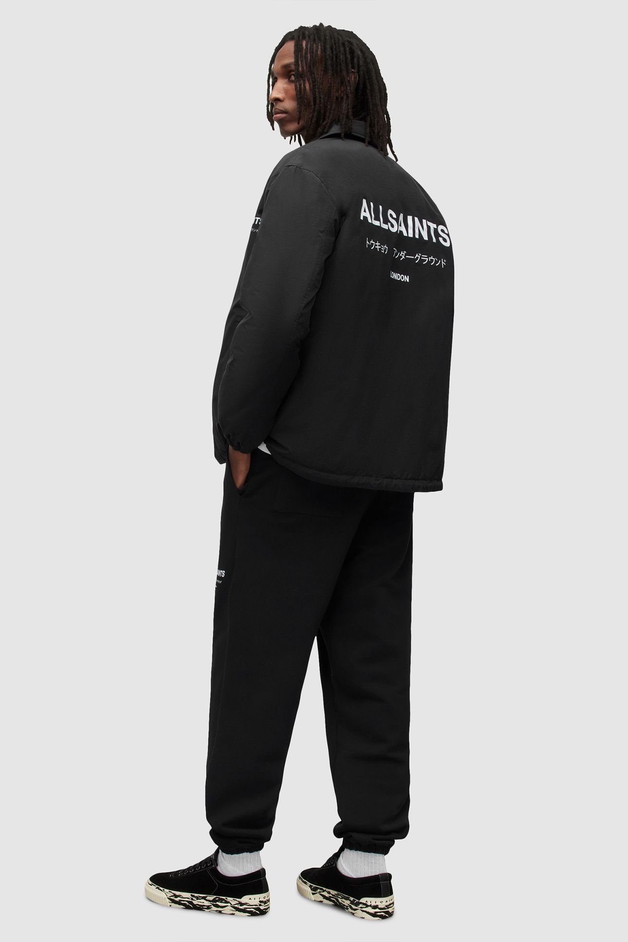 UNDERGROUND SWEATPAN JET BLACK 3