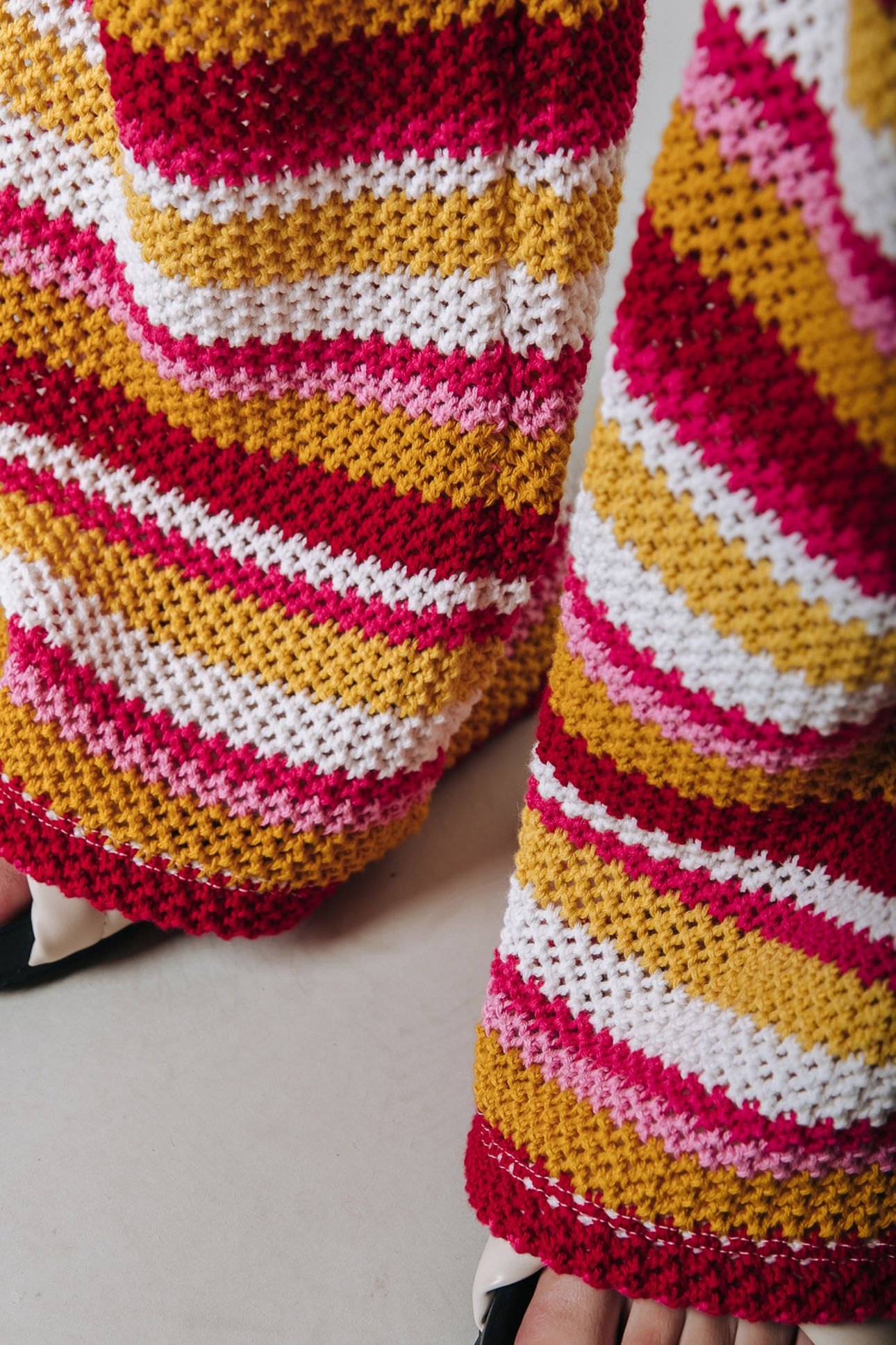 LOEKIE CROCHET STRIPE FLARE PANTS MULTICOLOR 3