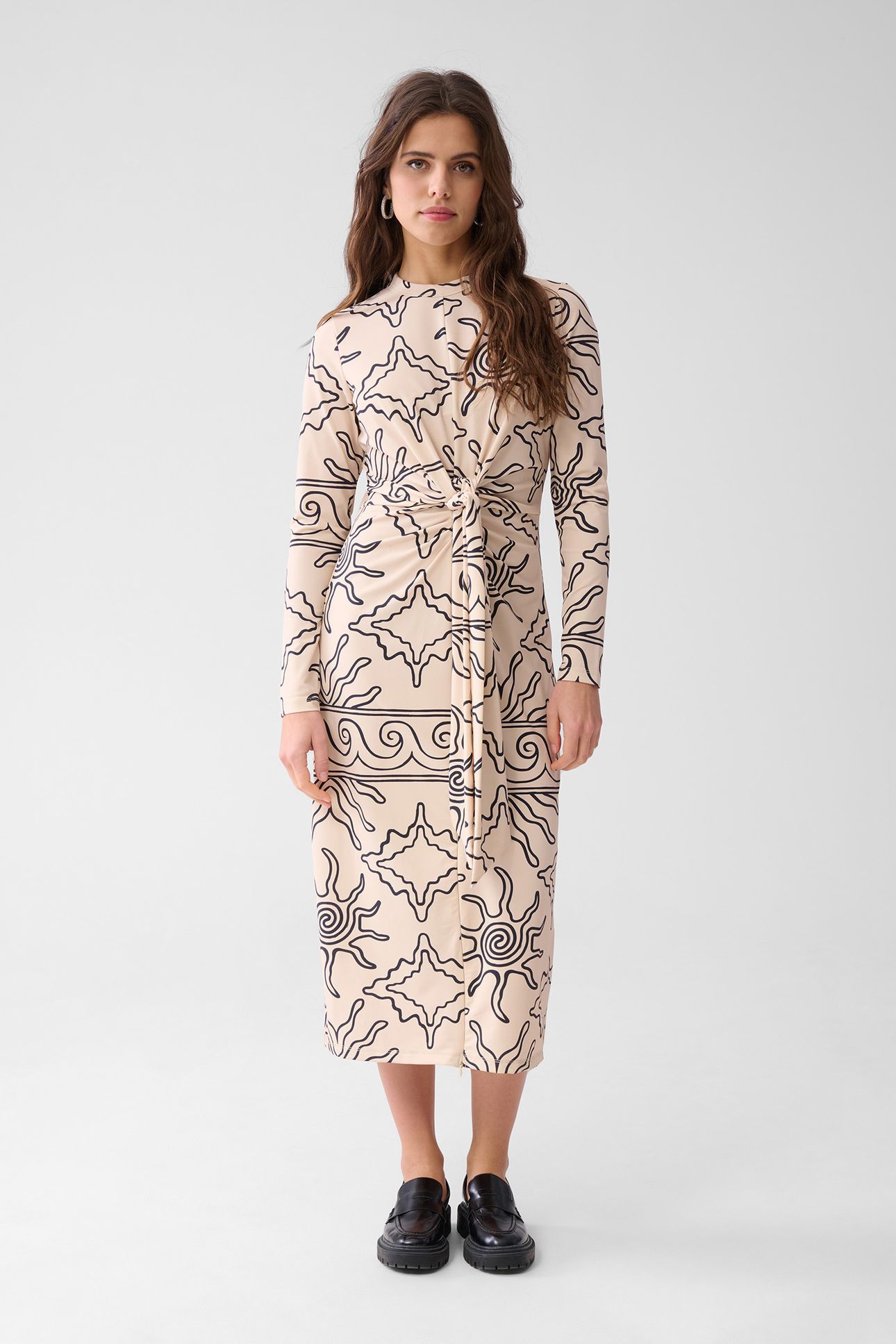 LA-SBPRINTED TRAVEL DRESS BLACK/WHITE 5