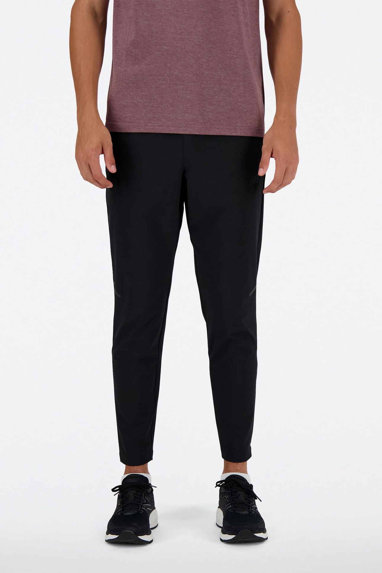 SLIM SWEATPANTS IN BLACK 1