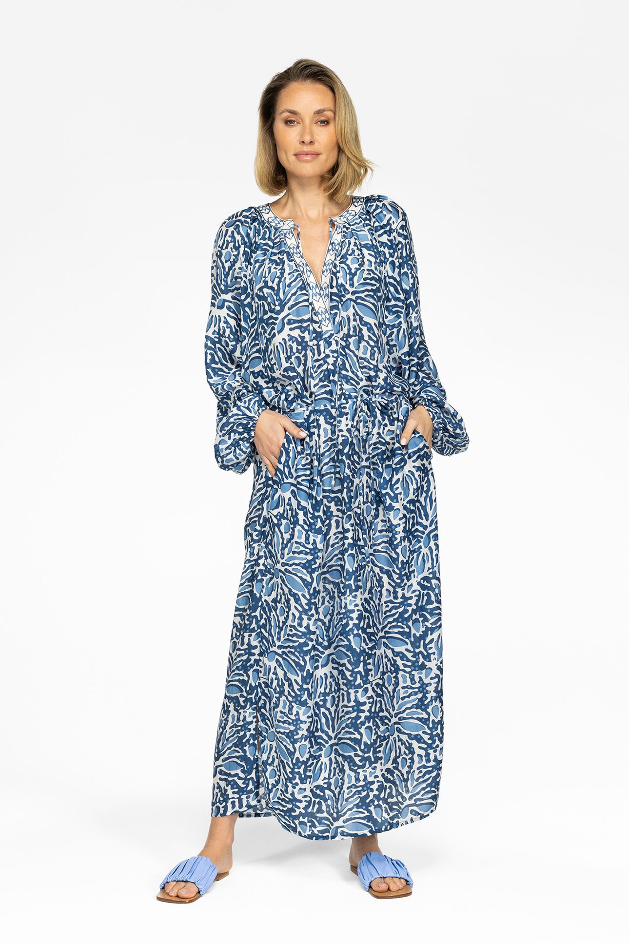 DARCELLE AIRY BLUE BLOSSOM 1