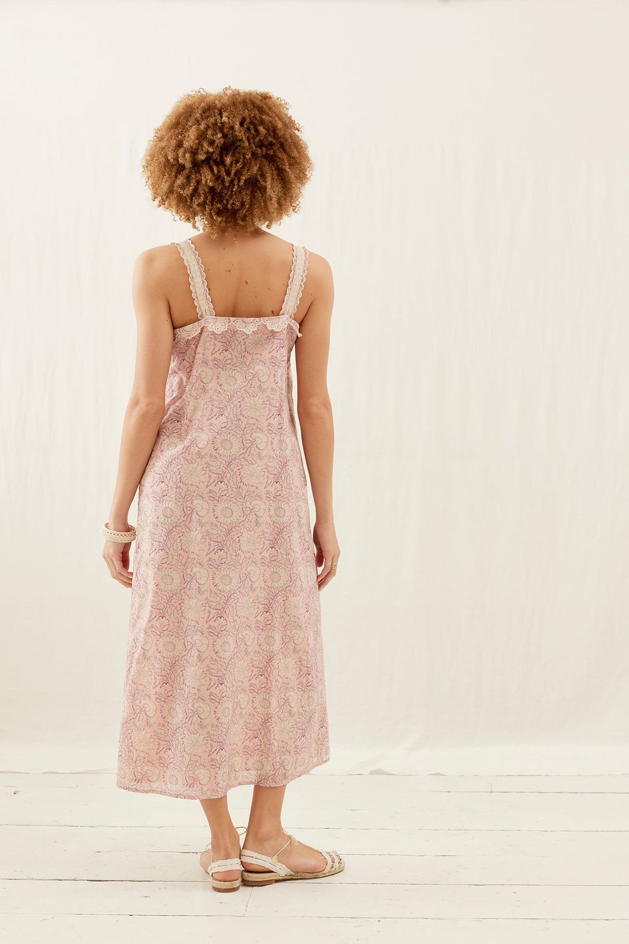DRESS GUANANINA PINK DAISY GARDEN 2