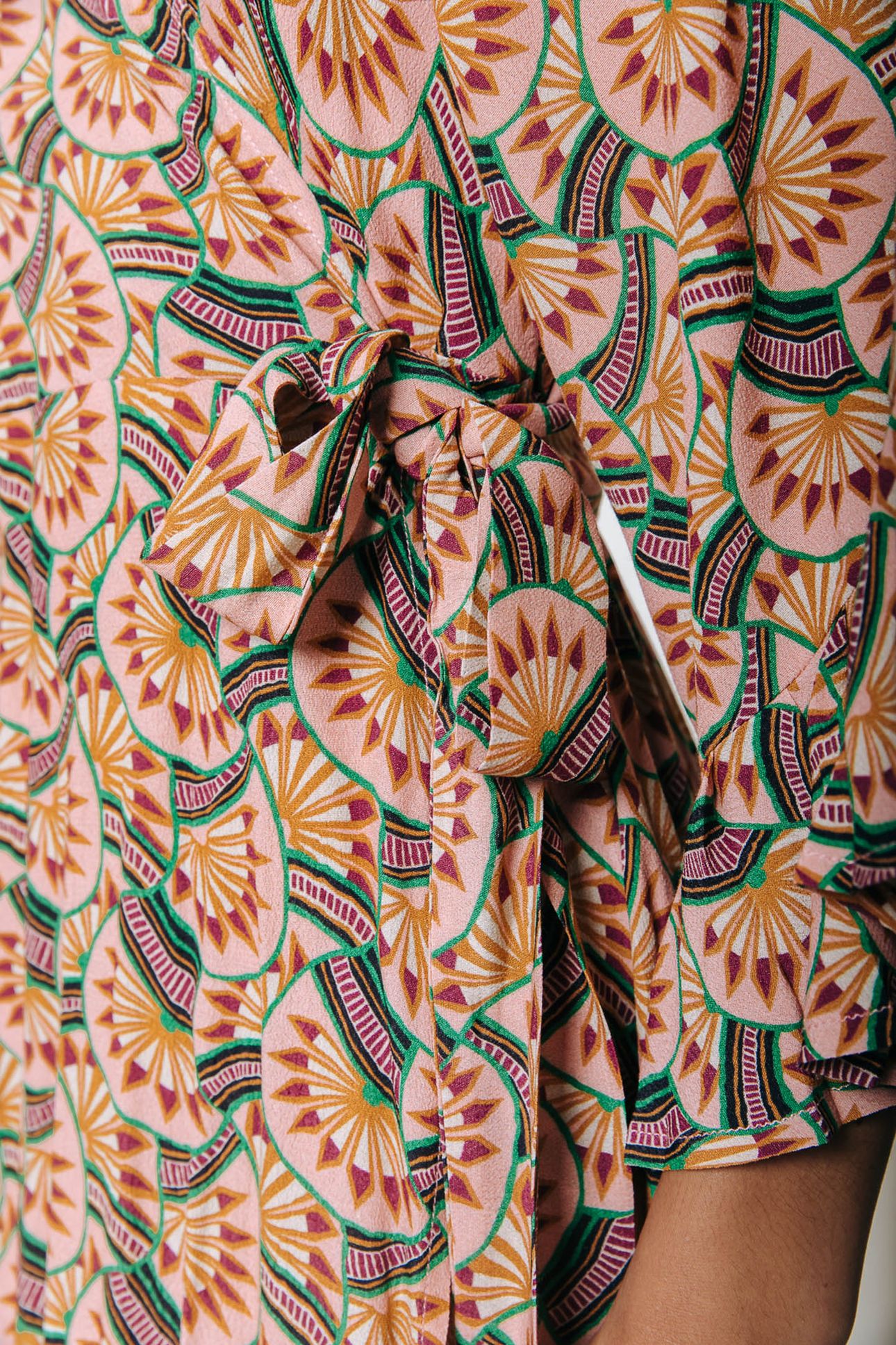 ALICE GRAPHIC FAN MAXI WRAP DRESS VINTAGE PINK 4