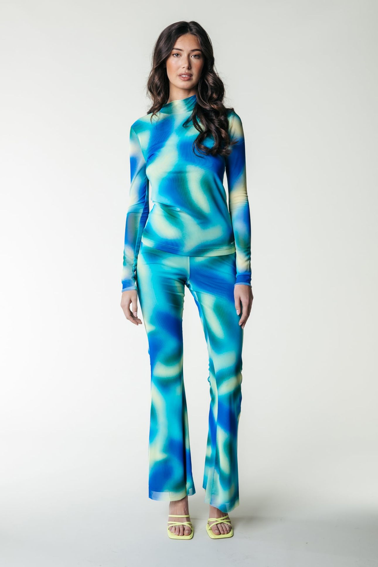 BLURRED EXTRA FLARE MESH PANTS MULTICOLOR 1