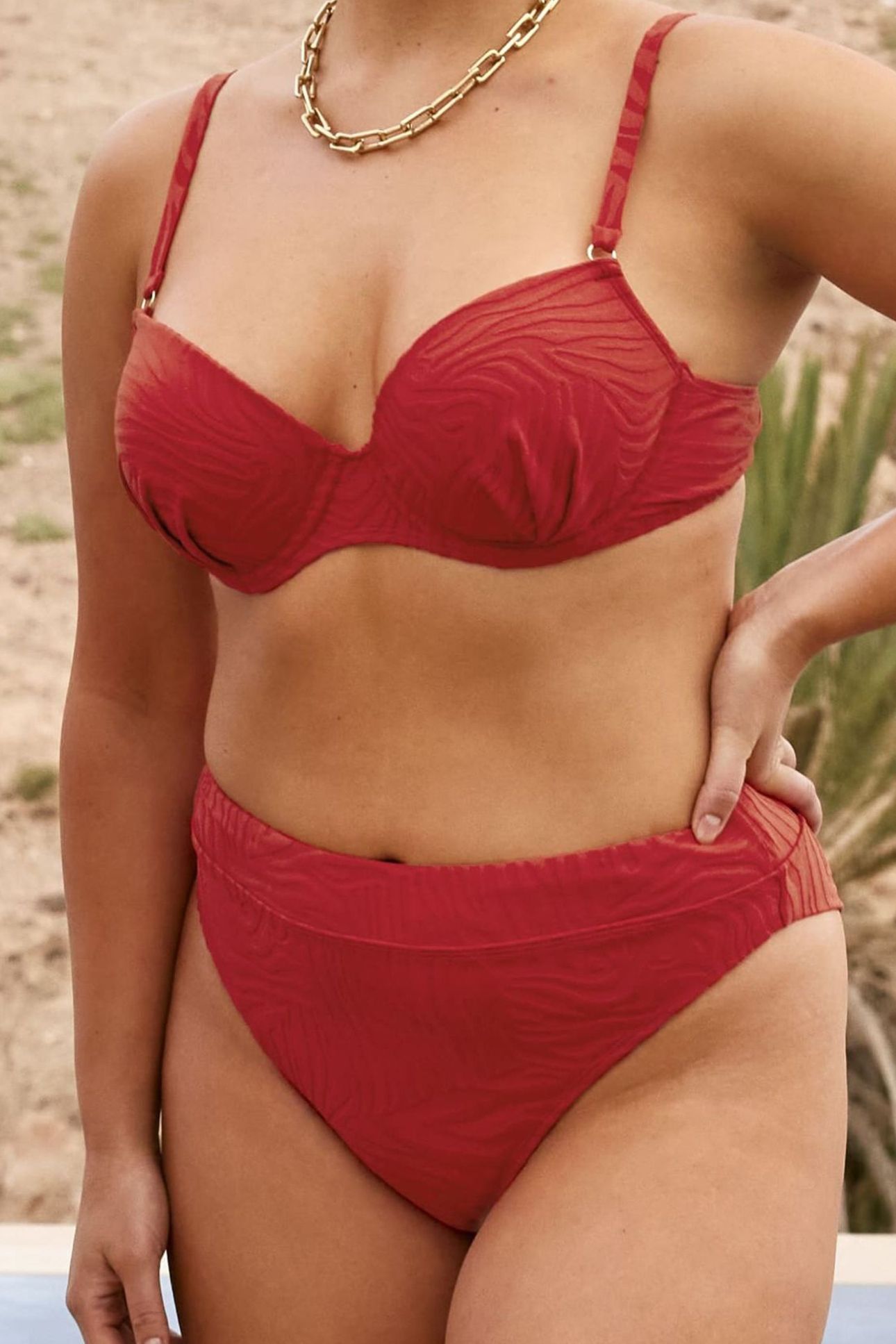 SW BRA TSHIRT BRI MONACO RED COCKTAIL 1