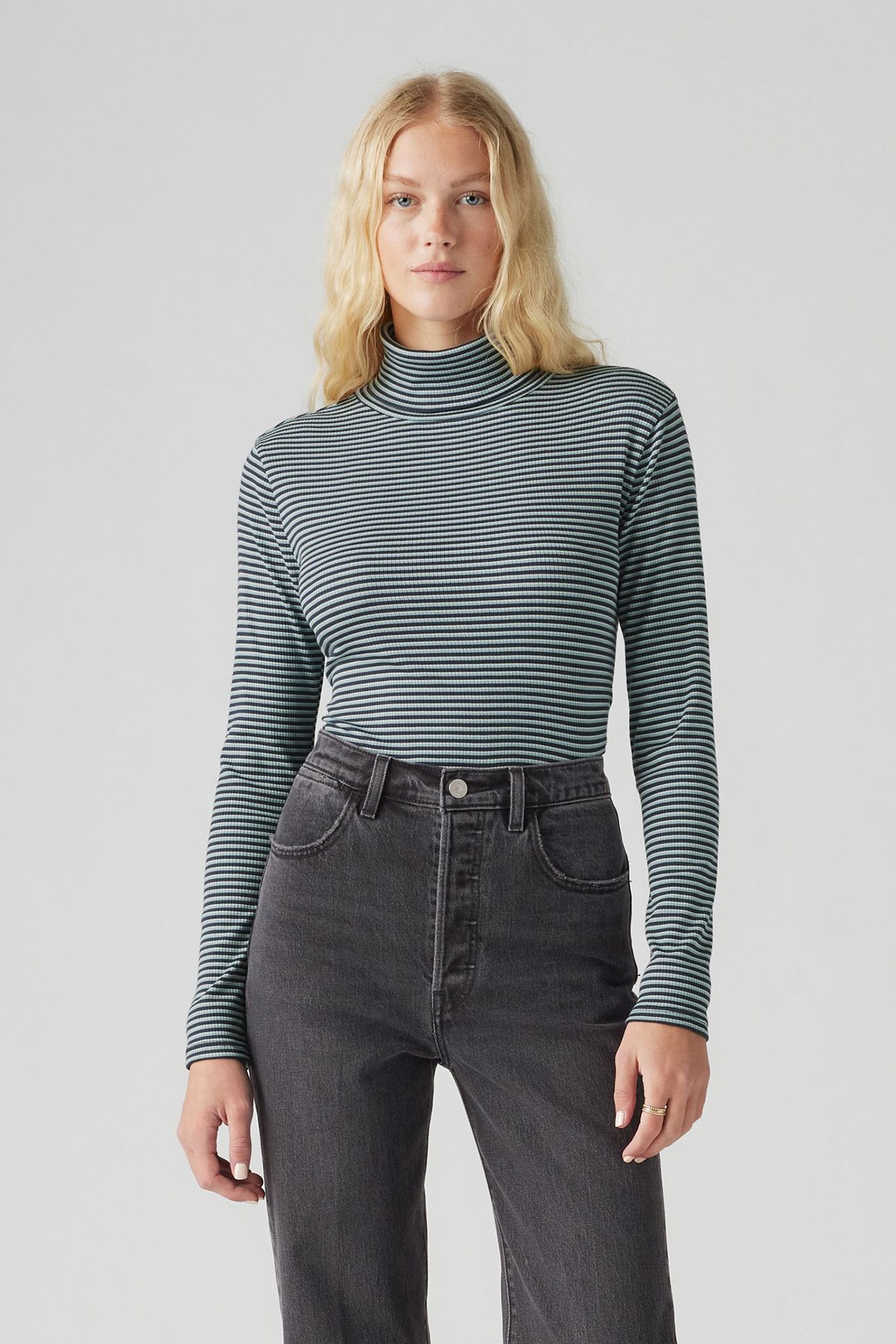DREAMY TURTLENECK ICEBERG BLAZER NAVY 4