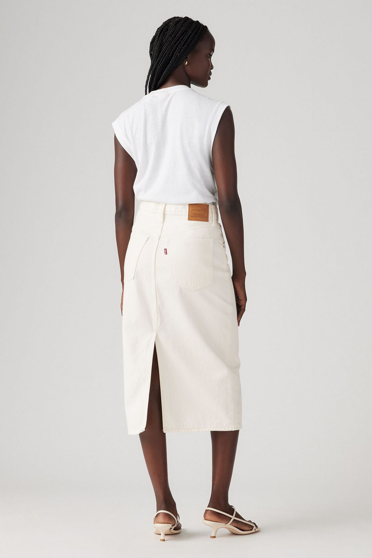 HR BACK SLIT SKIRT SNOWING IN LA 2