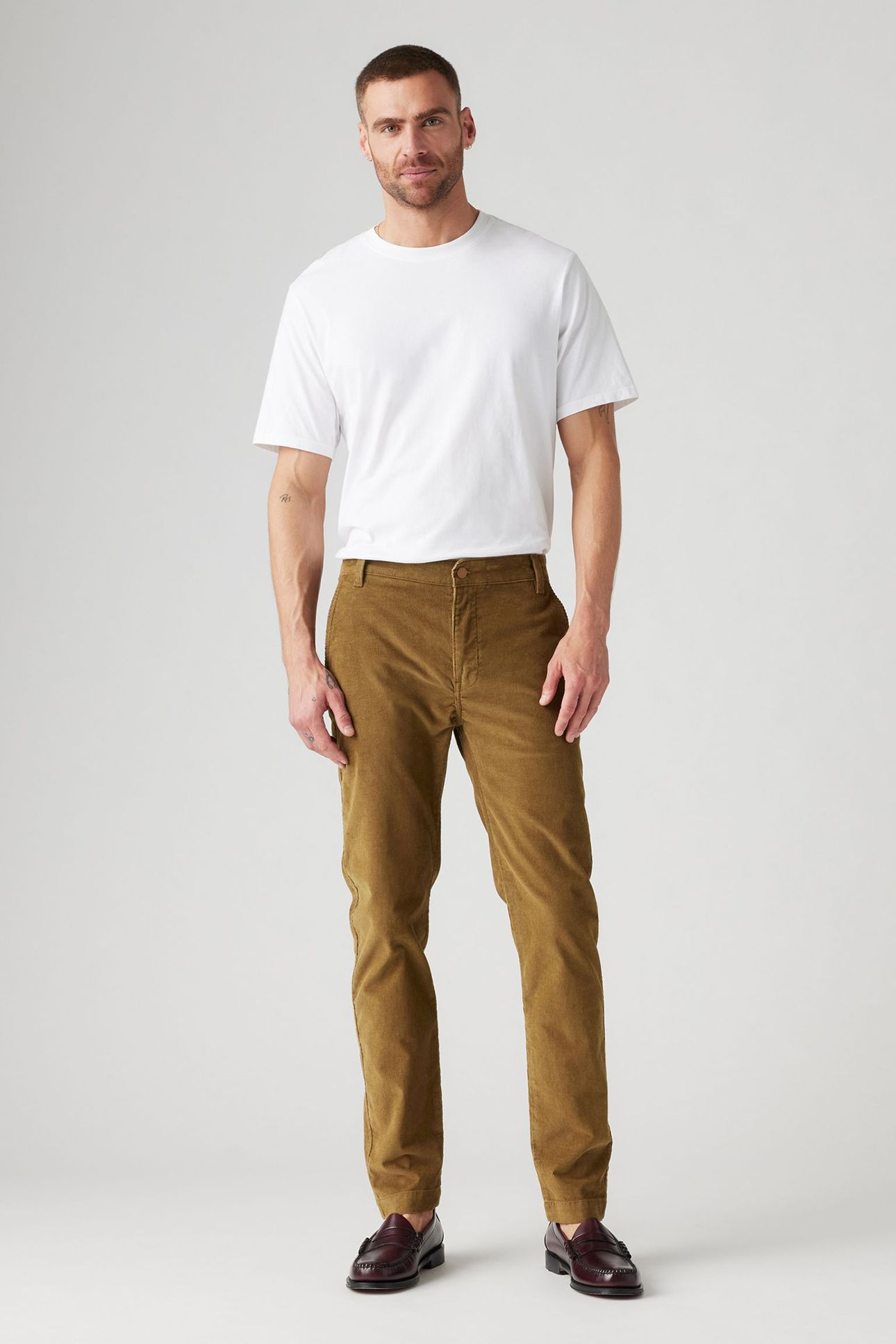 XX CHINO SLIM II KARLA BROWN 2