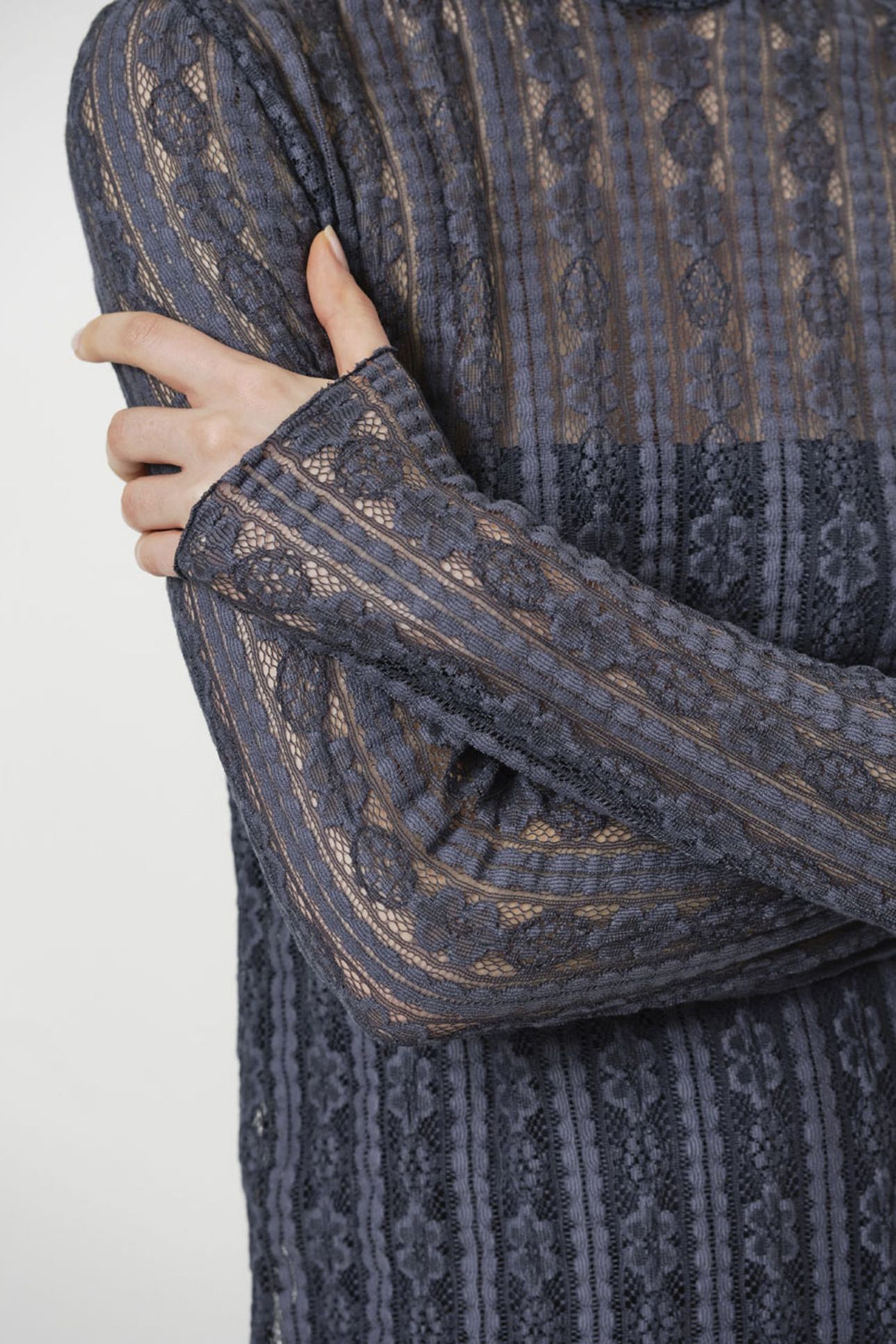 UNIQUE LACE MAXI DRESS ASH BLUE 7