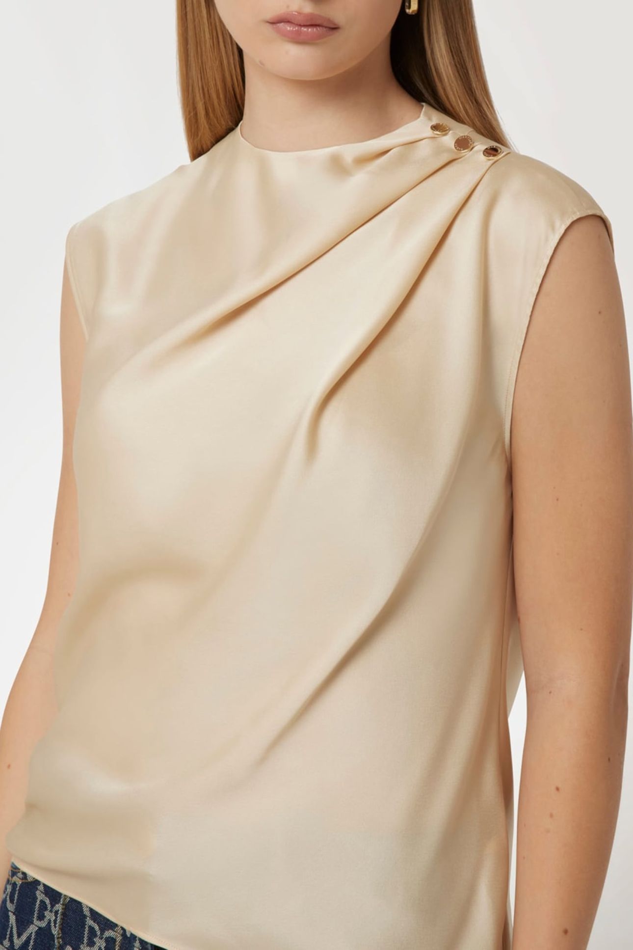 MARCIANO BY GUESS JOSETTE SS BLOUSE CALM SANDS 5