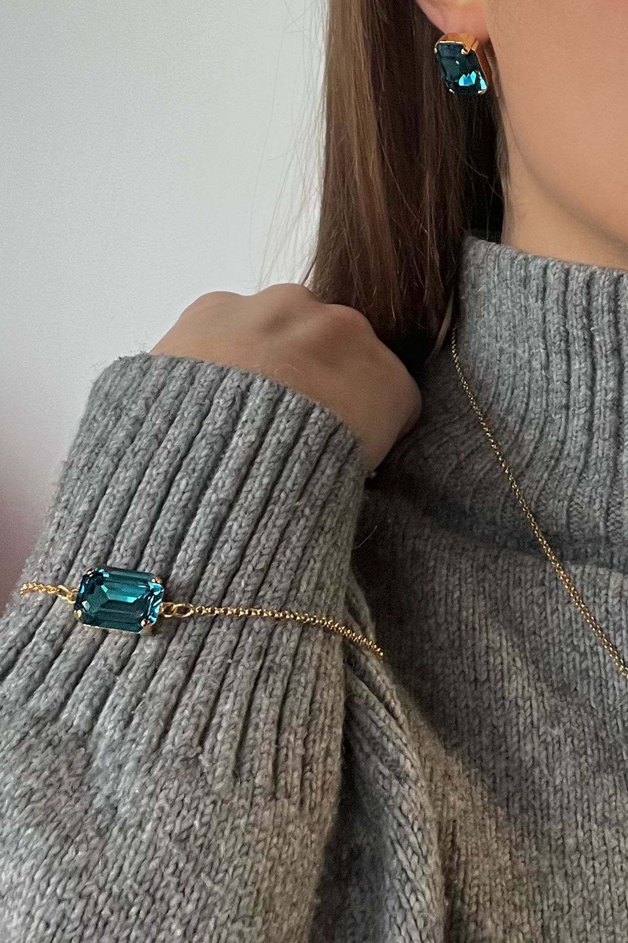 LADY DI BRACELET LIGHT SAPPHIRE BLUE 2