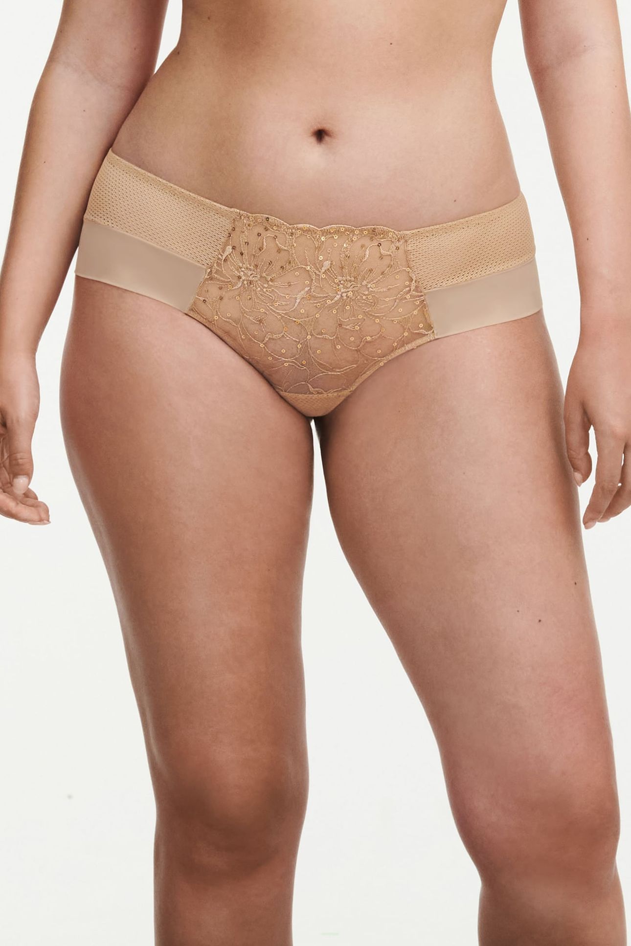 CO BO. SHORTY REVEALING STD W. TOFFEE SEQUINS 1