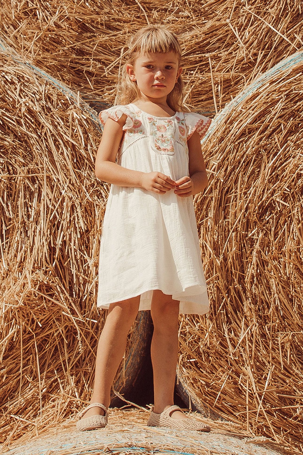 DRESS JENDAHIU OFF-WHITE 1