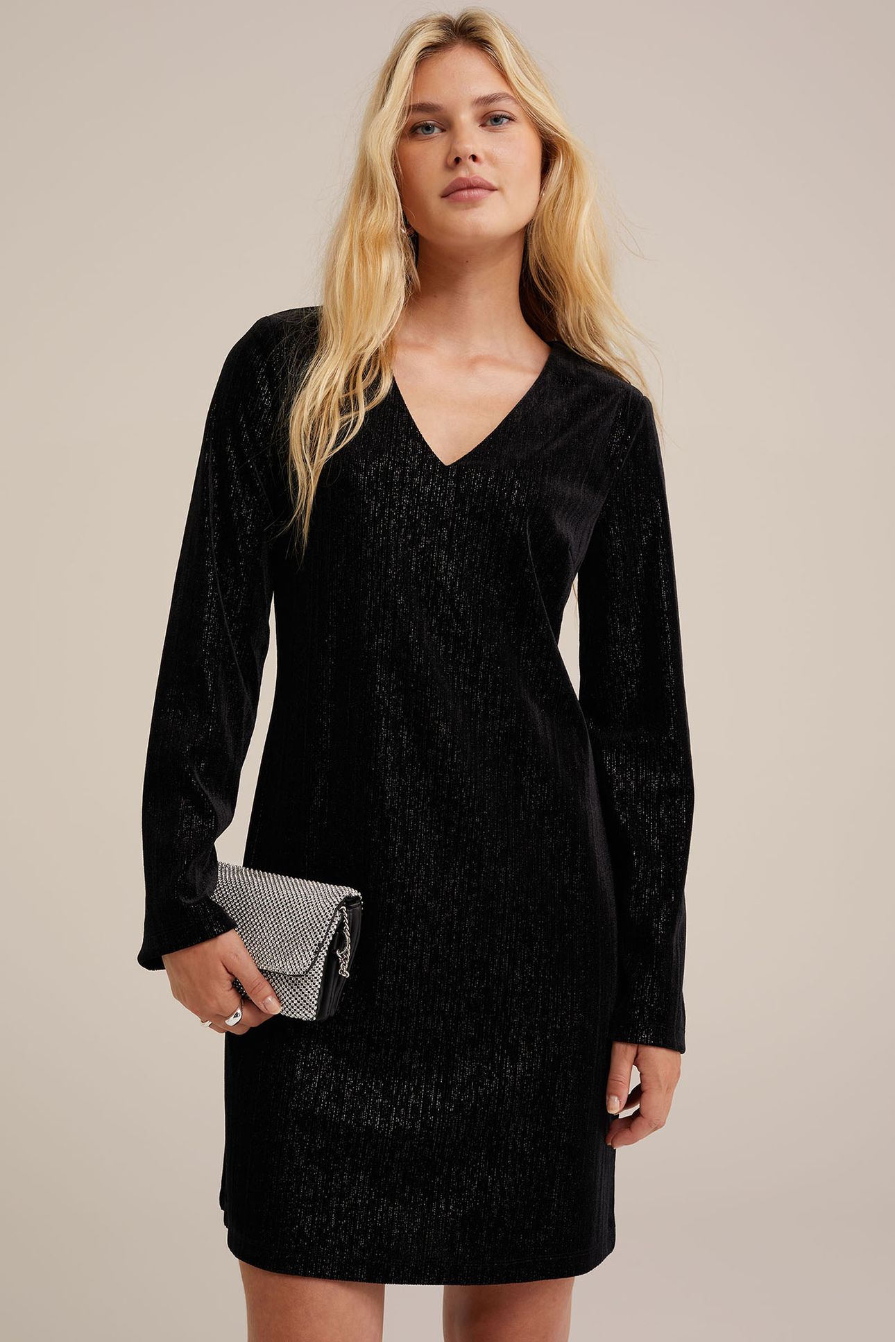 DRESS MID LENGTH BLACK 5
