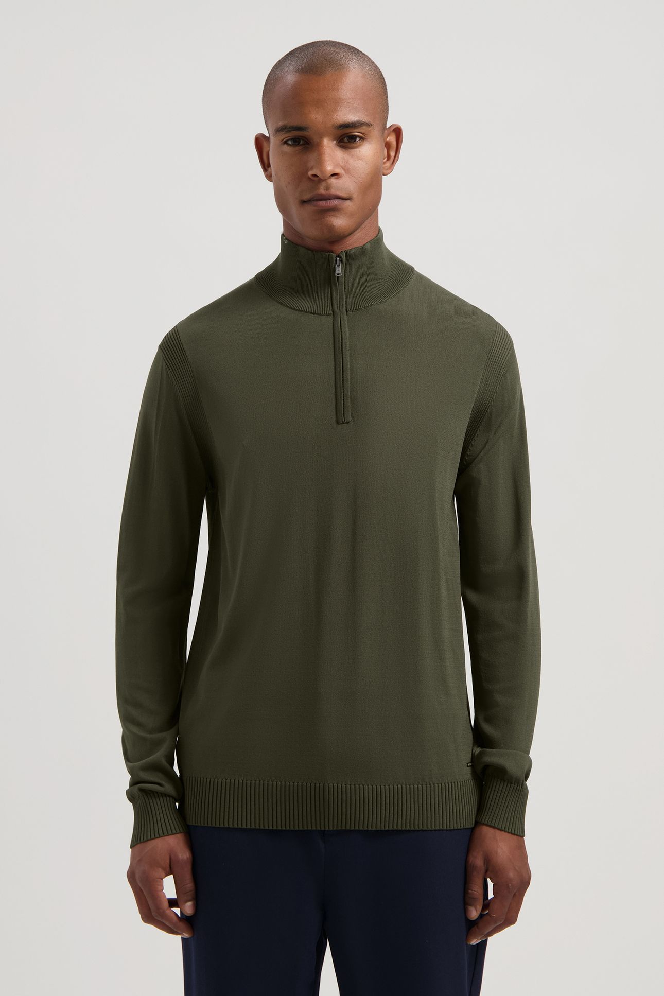 DS_TECH KNIT SKIPPER ARMY GREEN 1