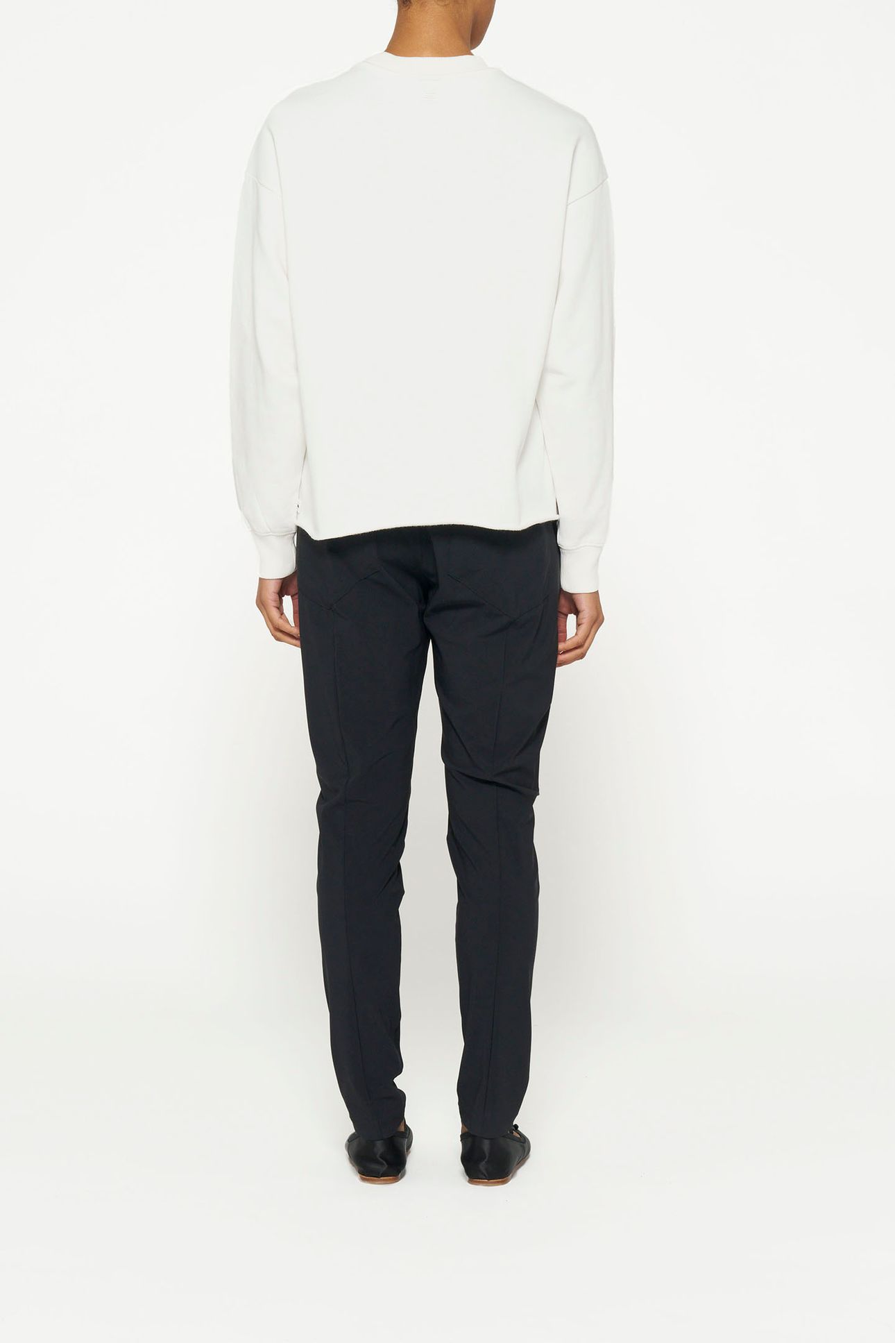 THE SWEATER LOGO ECRU 2
