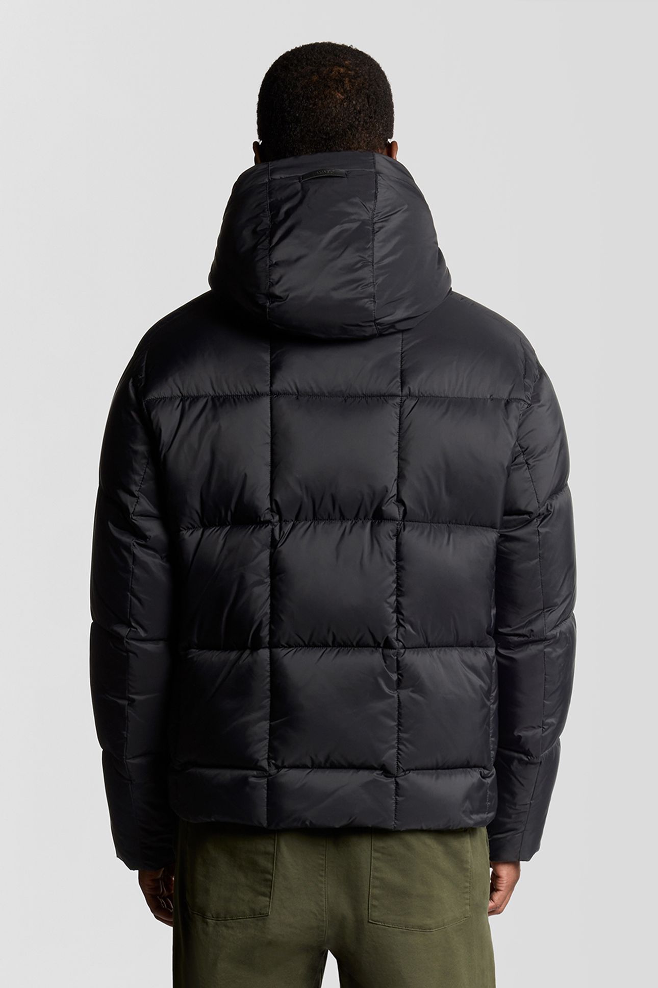 SQUARE WADDED PUFFER JACKET LACQUER 2