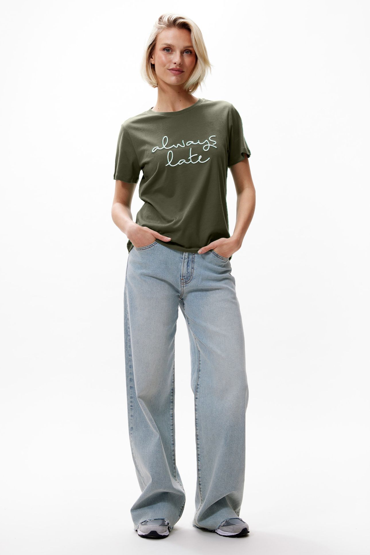 ALWAYS LATE TSHIRT KALAMATA 2