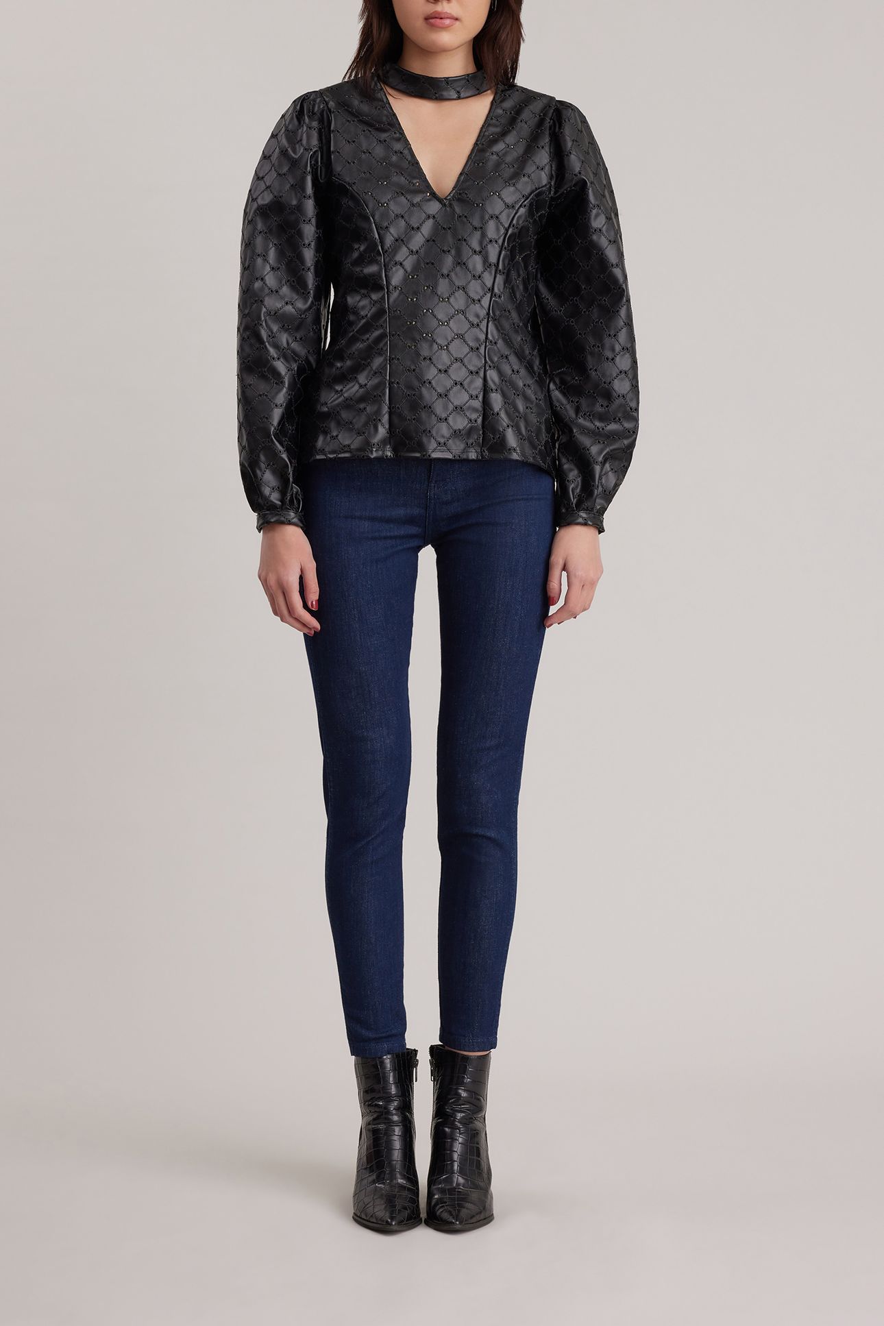 OLYMPIA TOP BLACK 6