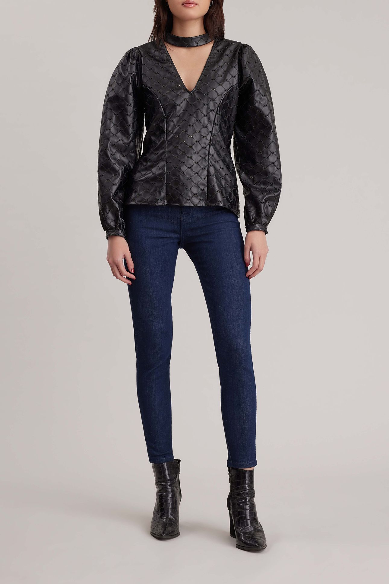 OLYMPIA TOP BLACK 2