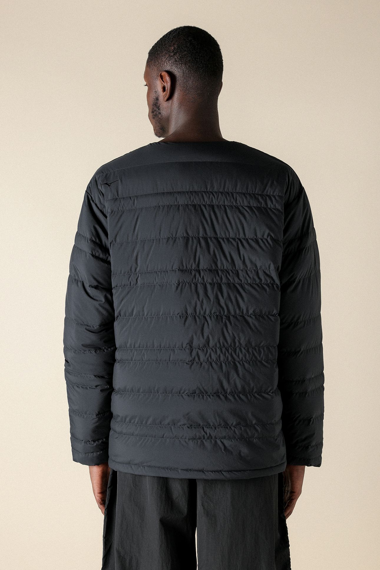 SL BT LIGHTWEIGHT DOWN JACKET UNISEX BLACK 2