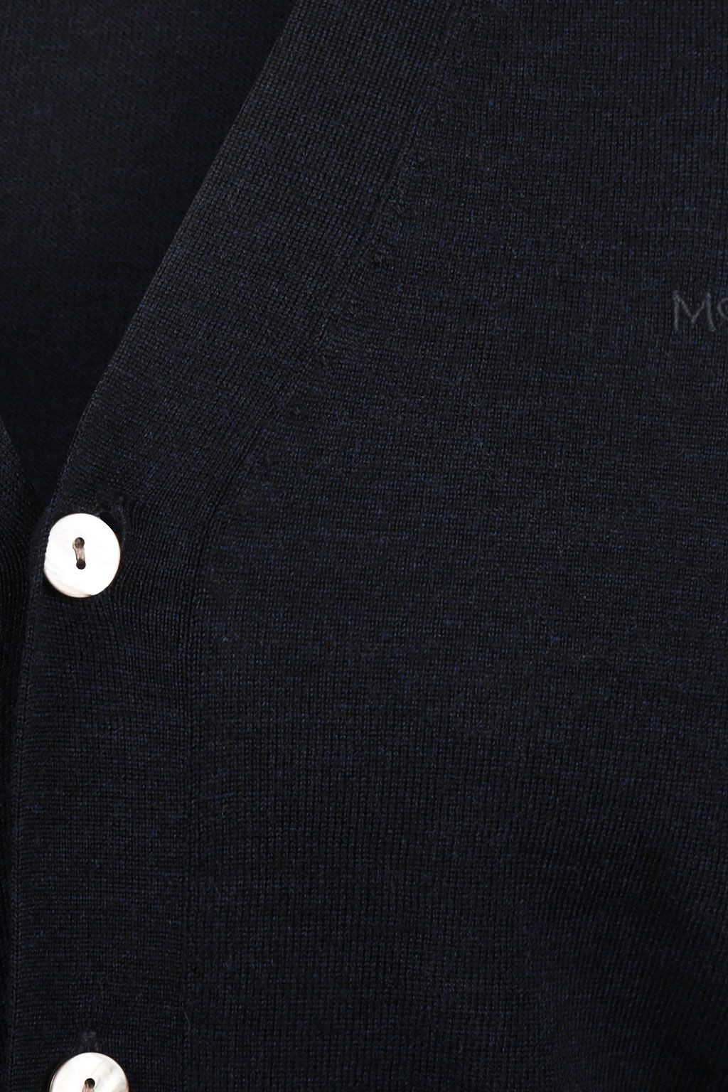FINE MERINO CLASSIC CARDIGAN NAVY 3