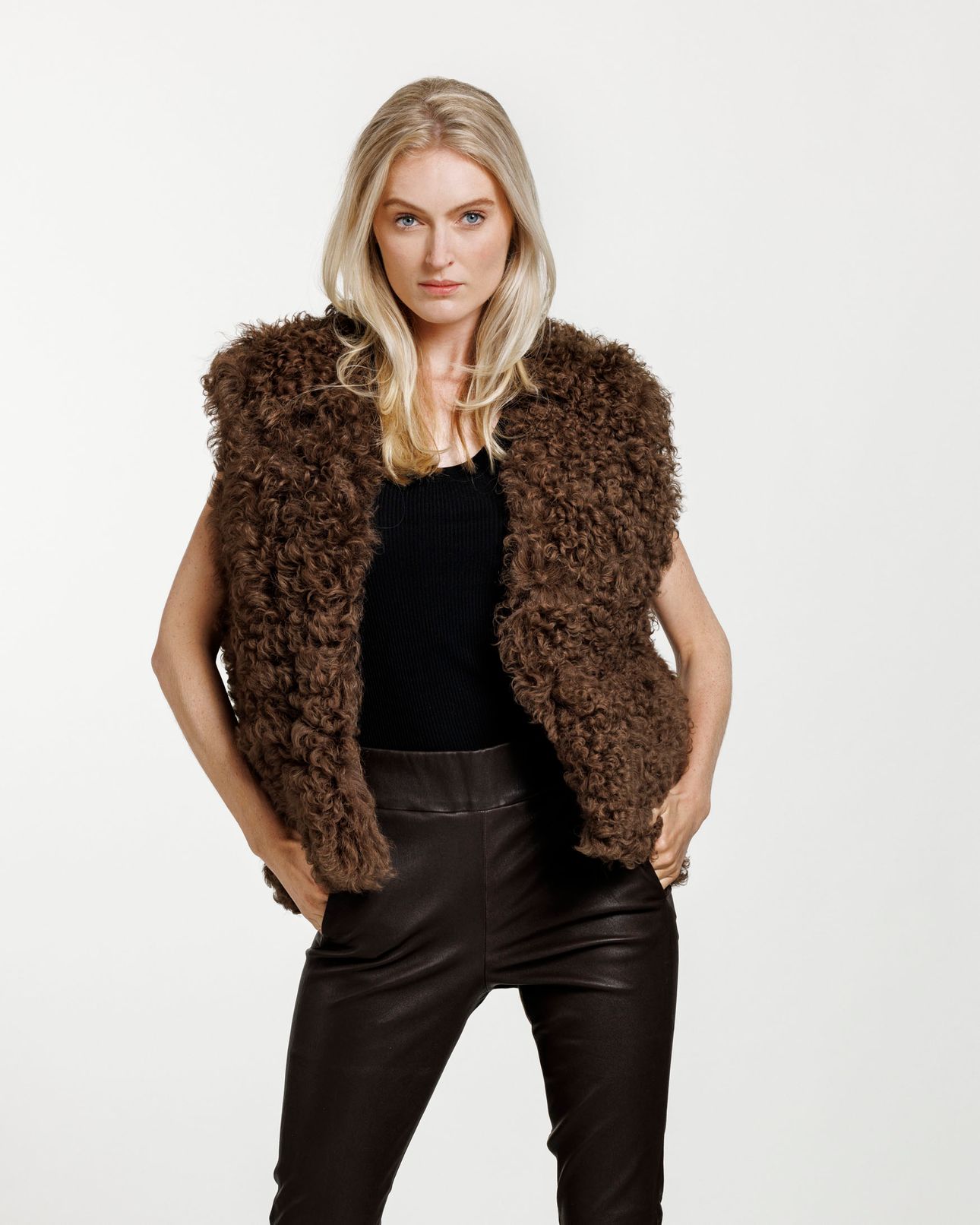 GIGI JACKET OTTER 1
