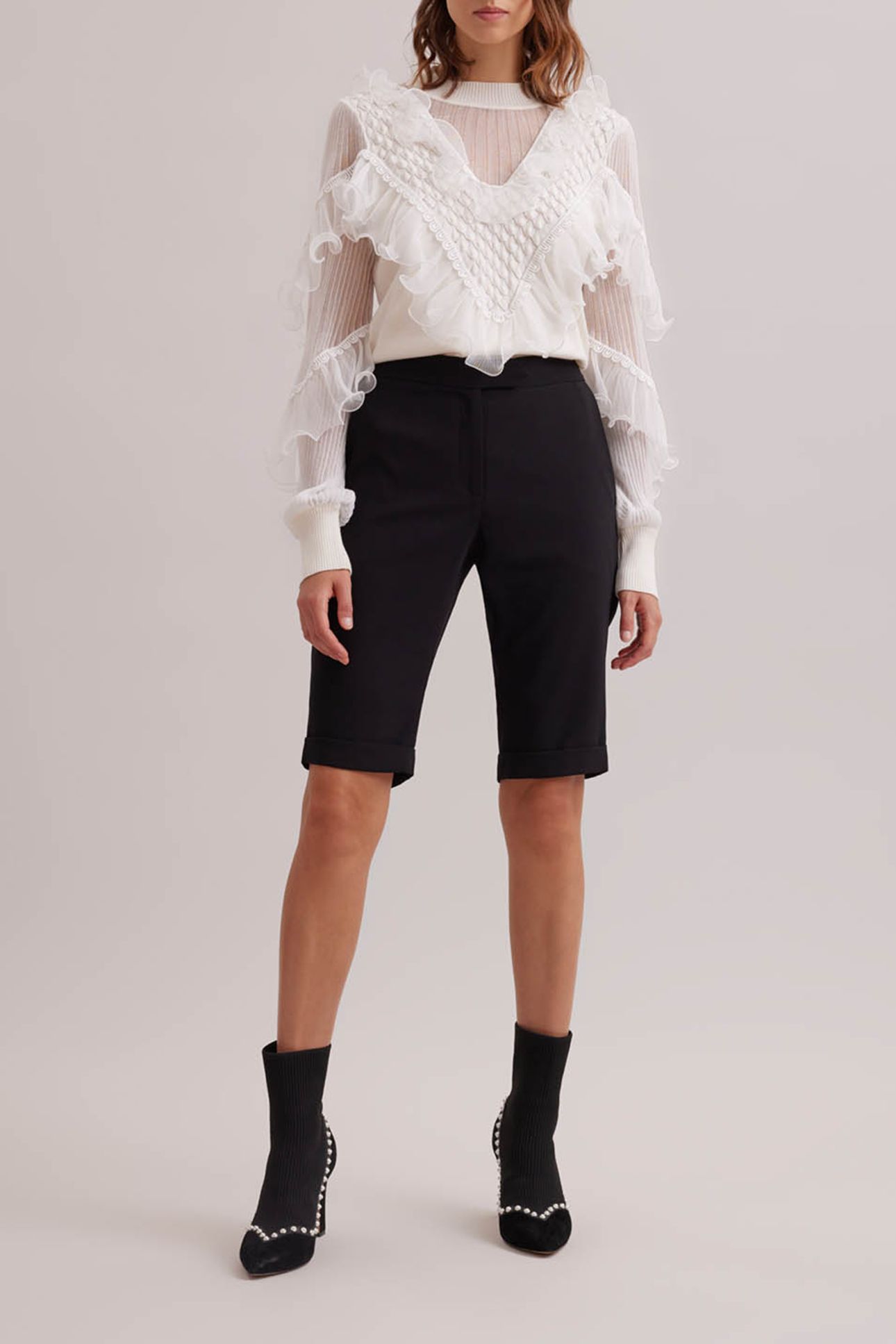 MOUNY SHORT BLACK 4